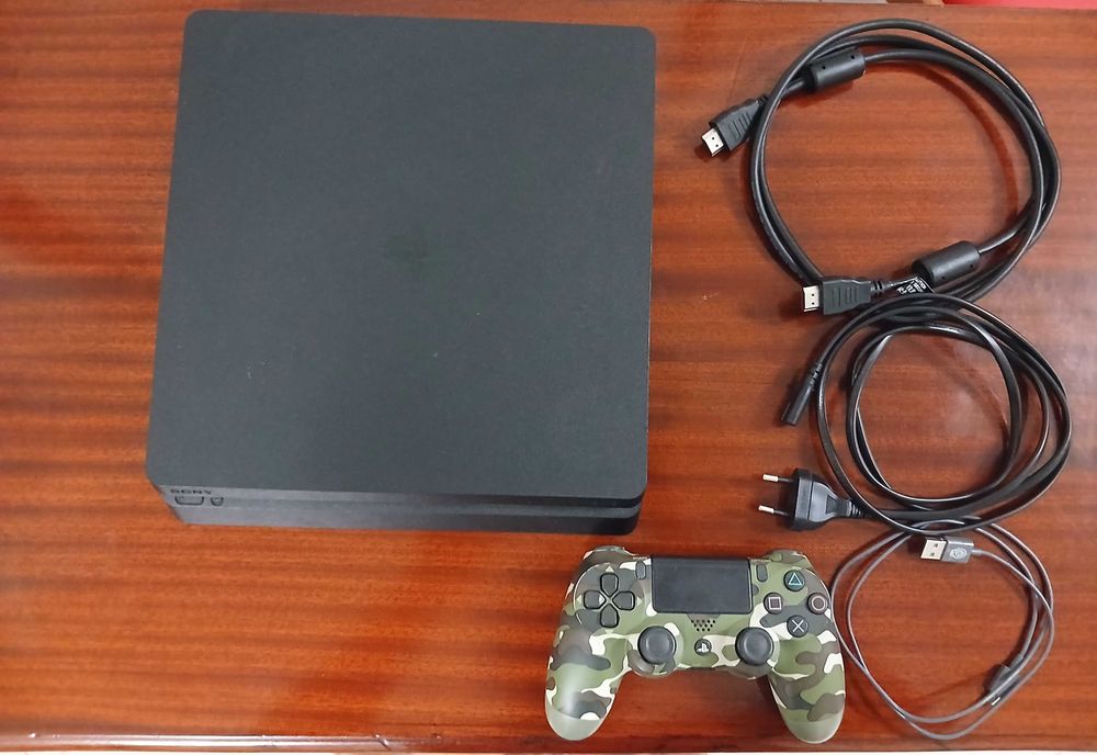 Ps4 Slim 500GB + Comando e Cabos (HDMI+Alimentação)