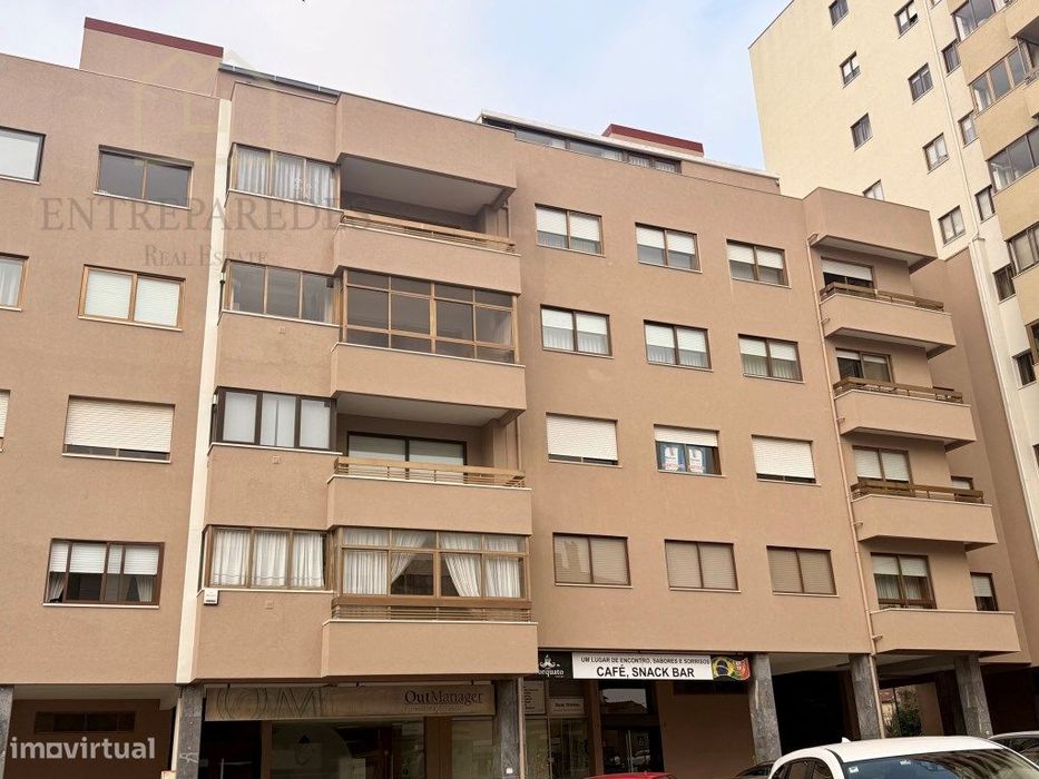 Apartamento T3 com garagem em Espinho - Anta (Rua 19), para comprar...