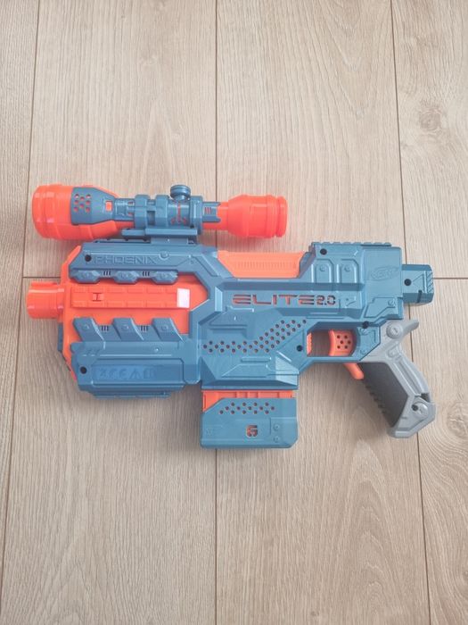 Pistolet na strzałki nerf elite 2.0