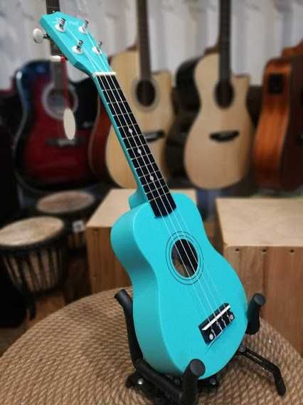 ukulele sopranowe Ever Play UK21 mint mat soprano - drewniane
