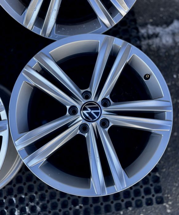 Диски 5/112 r18 Volkswagen Sebring