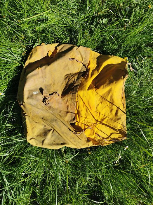 Namiot handlowy dach do stoiska pokrycie dachowe materiałowe PRL