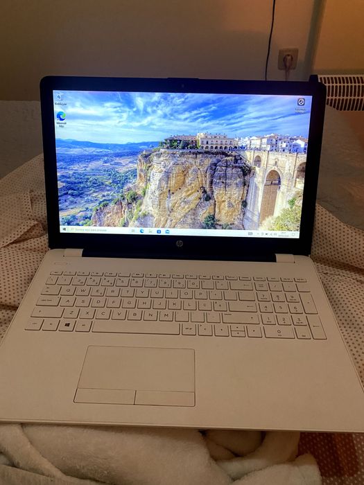 Portátil HP 15.6