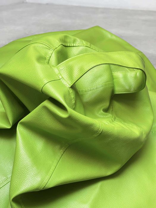 Puf Verde Limão da Conforama 80 cm x 80 cm x 35 cm