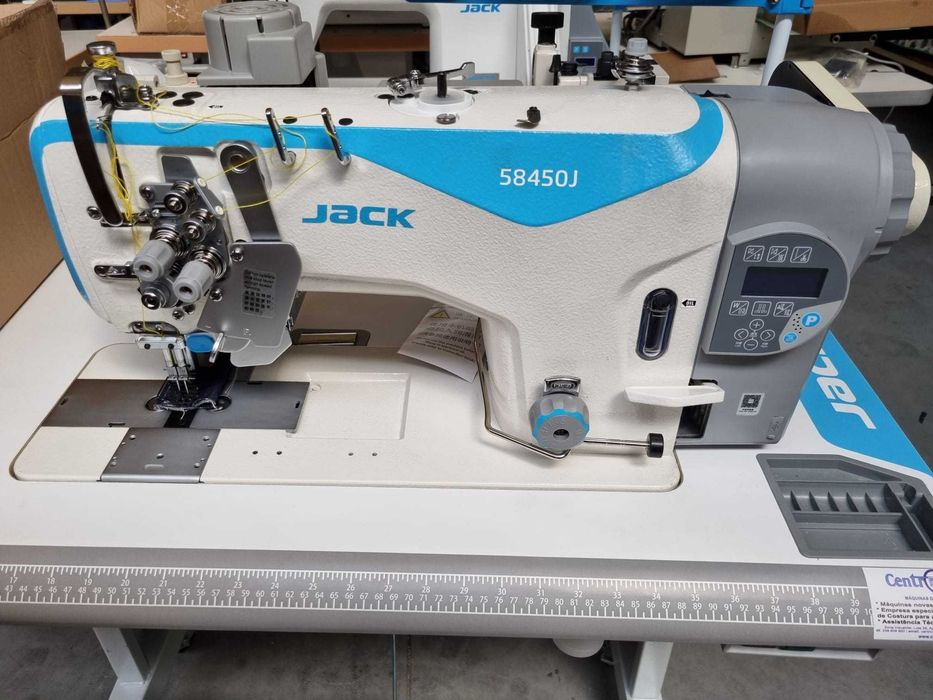 Máquinas de costura novas/usadas