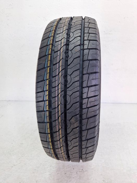 Opona Semperit Van-Life 2 205/65r16C 107/105T