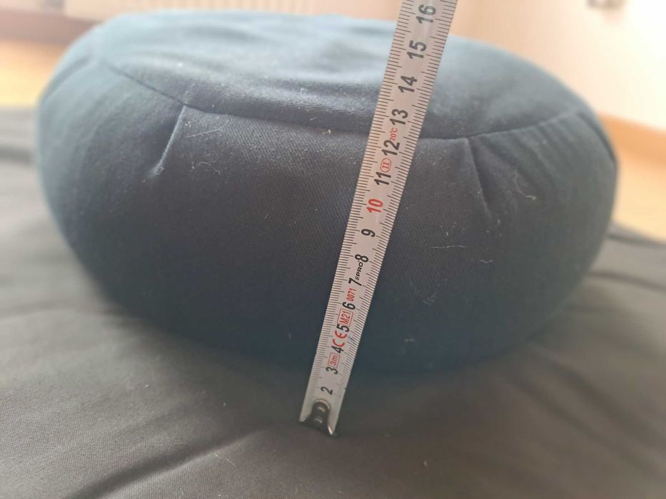 poduszka i mata do medytacji