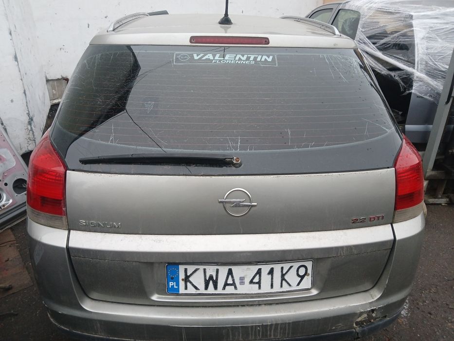 Задня ляда кришка багажніка опель зафіра астра вектра омега меріва а