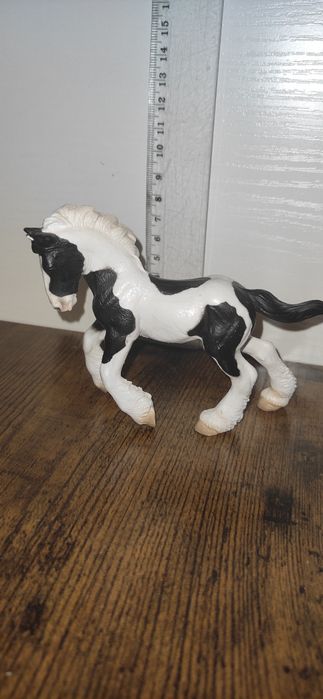 COLLECTA źrebię rasy TINKE, konie jak Schleich