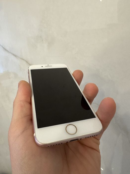 IPhone 7 32 gb rose gold