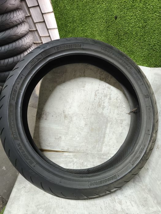 120/70/17 Bridgestone BATTLAX
