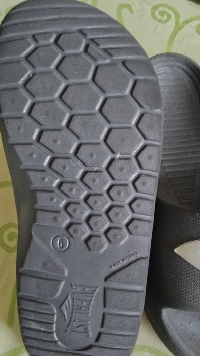 Chinelos Everlast T39 e T35