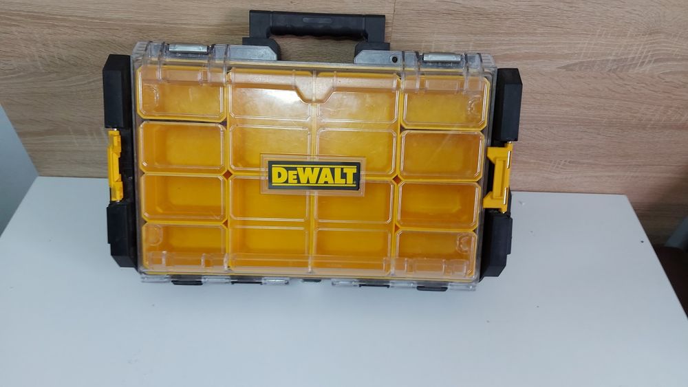 Ящик для инструменту Makita  Dewalt  Bosch