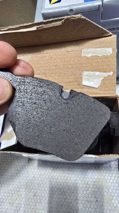 Pastilhas de Travão ATE Ceramic 330D Tras NOVAS