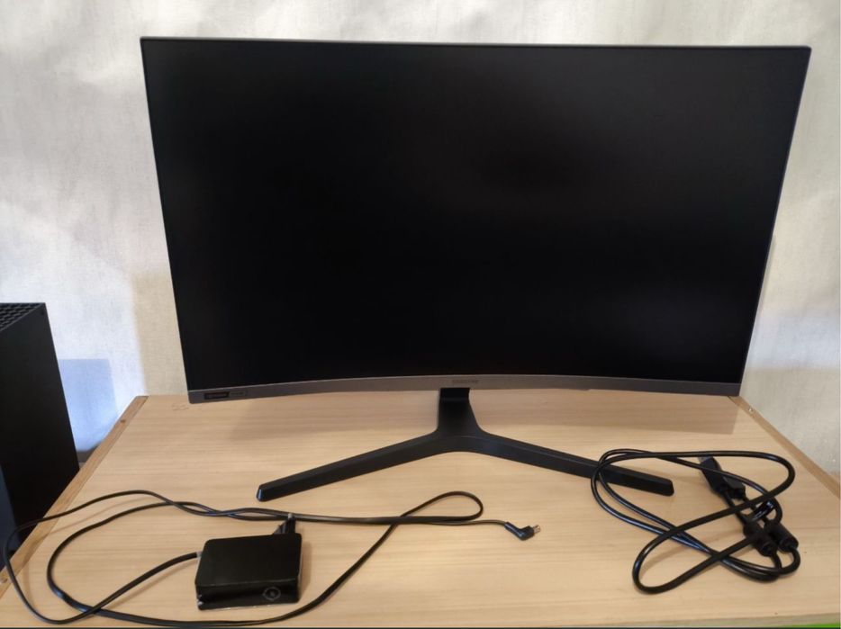 Продам игровой монитор Samsung CJG5 27 дюйм