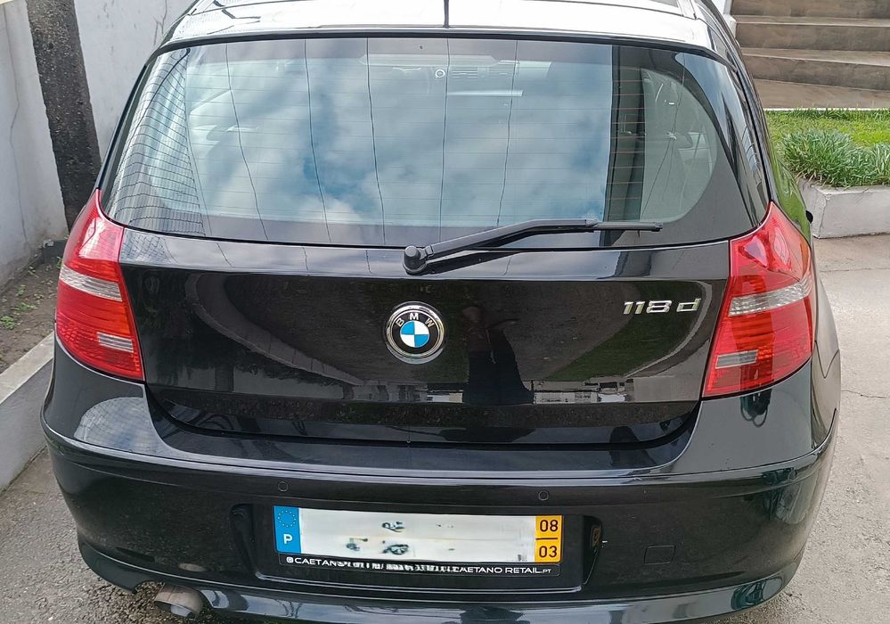 BMW 118D - 143CV