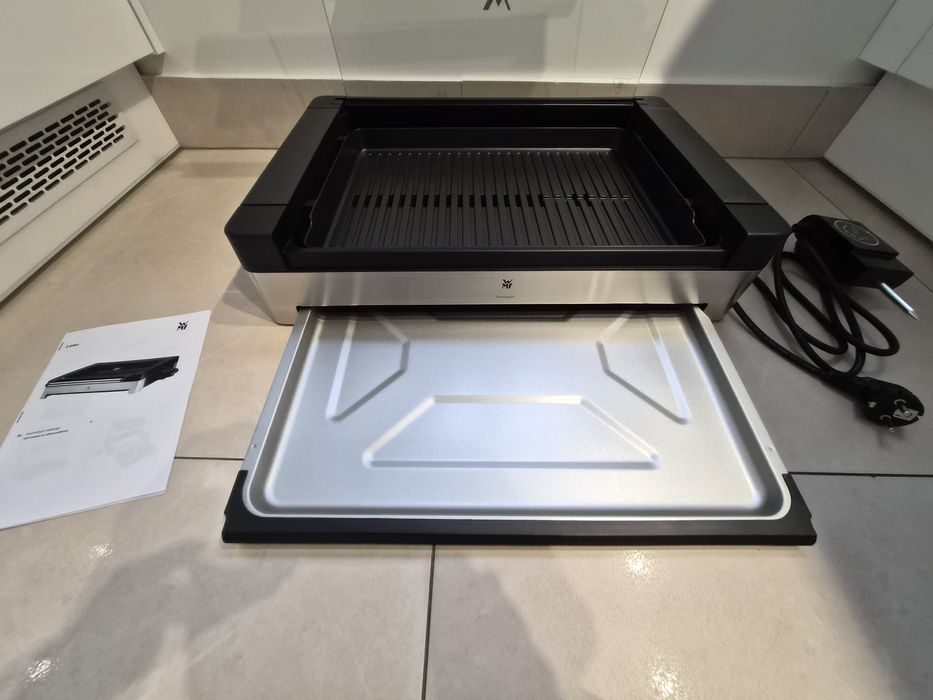 WMF - Grill elektryczny stołowy z pokrywą Lono