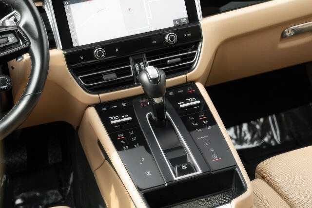 2022 Porsche Macan S