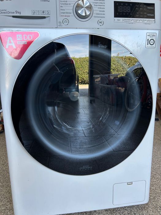 Máquina de lavar roupa LG 9Kg