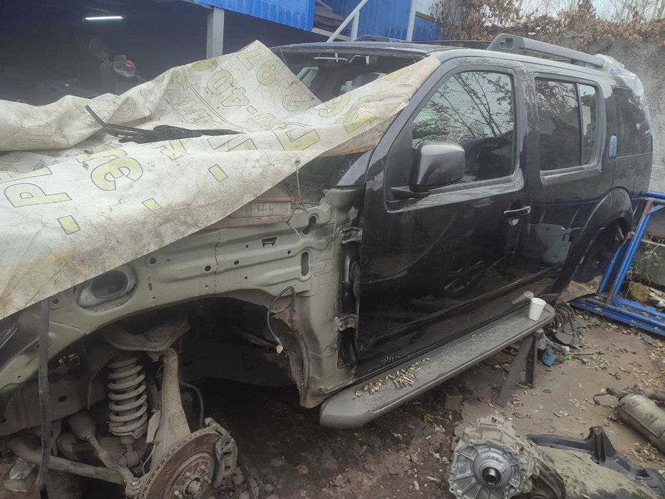 Кузов Nissan Parfinder R51/Четверть/Чверть/кузовні запчастини  R51