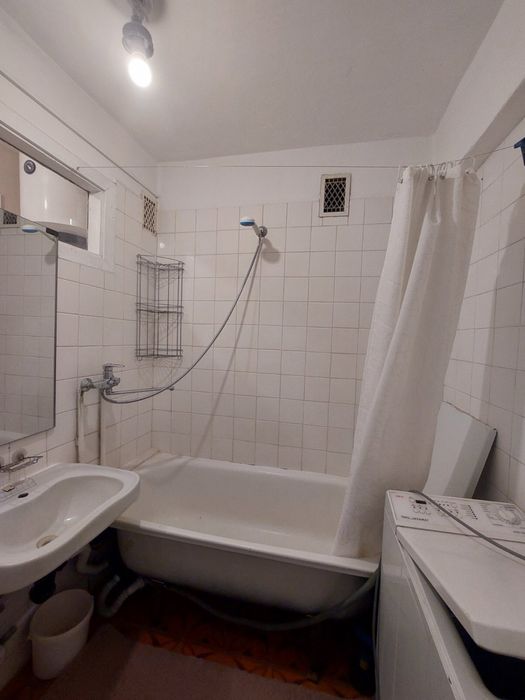 ПРОДАЖ! Двокімнатна квартира Киівський майдан