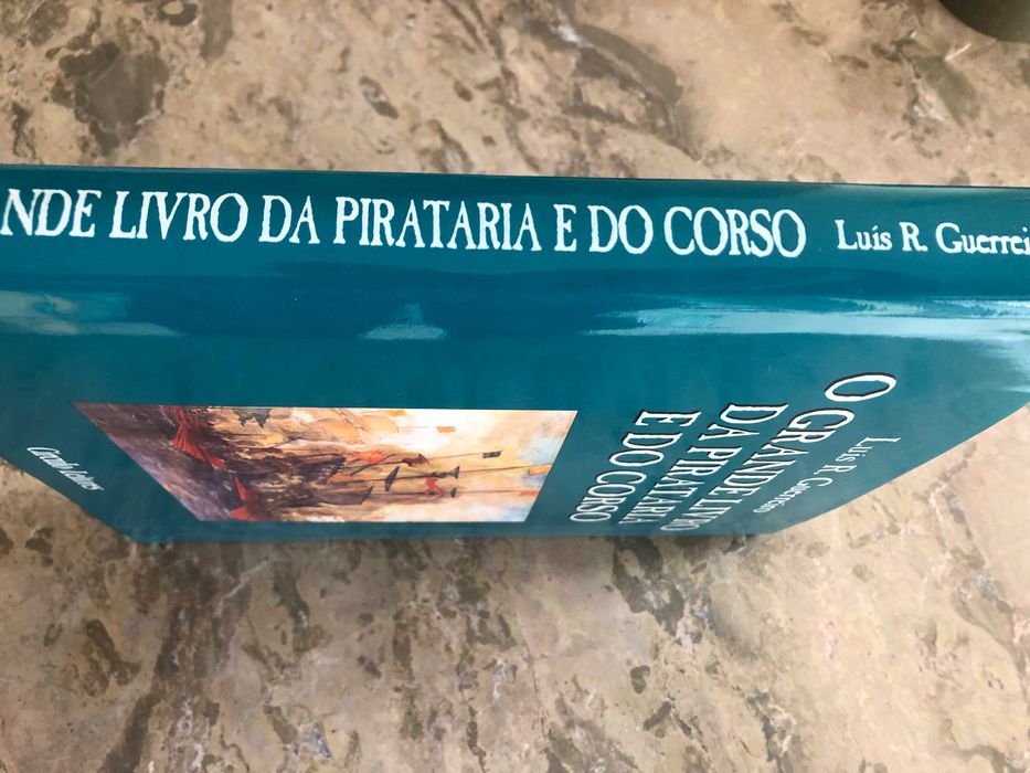 O grande livro da pirataria e do corso
