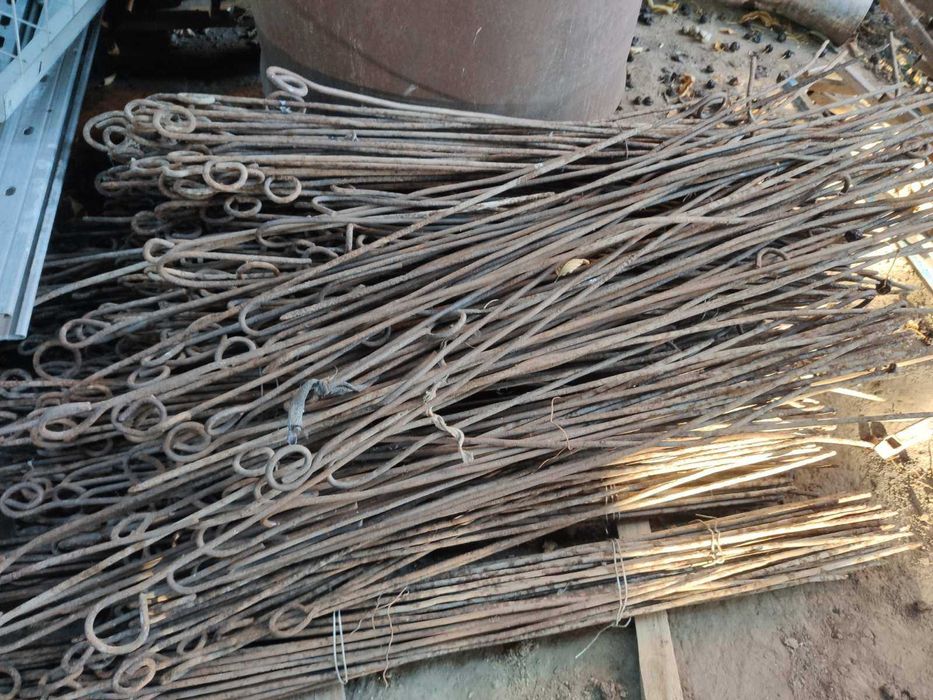 тички помидорни для города