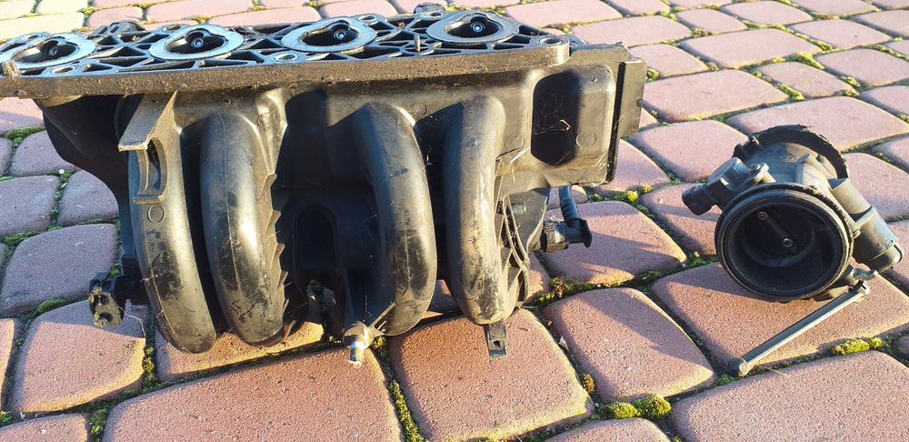 Renault 1,4 i 1,2 kolektor wtryski i przepustnica za darmo