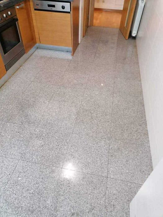 Apartamento - Rua dos Diamantes - Urbanização Parque São DOMINGOS
