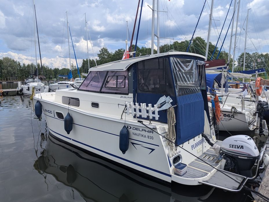 Jacht motorowy Delphia Nautika 830