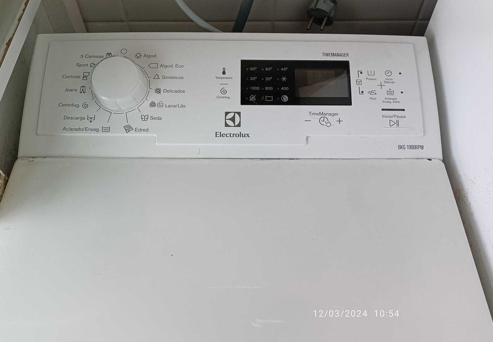 Peças de Máquina lavar-roupa Electrolux EWT1064TKW (carga superior) II