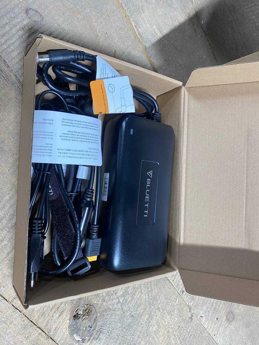 Портативна зарядна станція Bluetti EB55 700W 537Wh