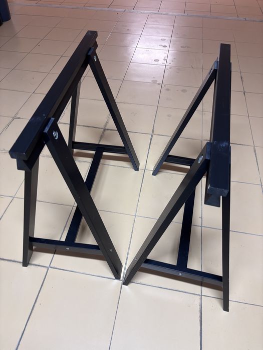 Cavalete secretária ikea (dois)