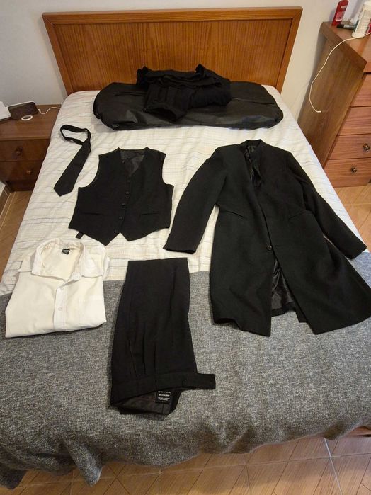 Traje Académico Masculino Lisboa como novo