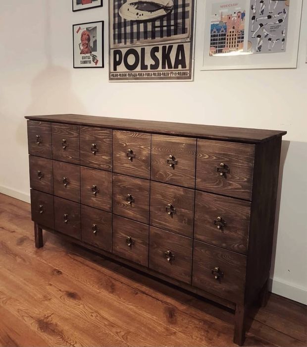 Komoda w stylu bibliotecznym/ indeksowym