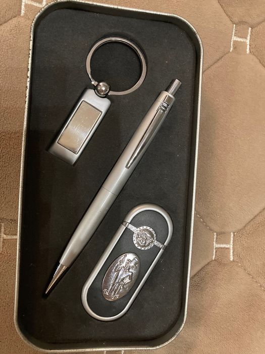 Запальничка, ручка, брелок