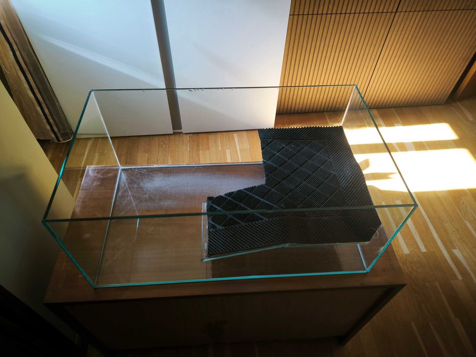 Tartarugueira 70x40x30 com rampa | Vidro extra clear