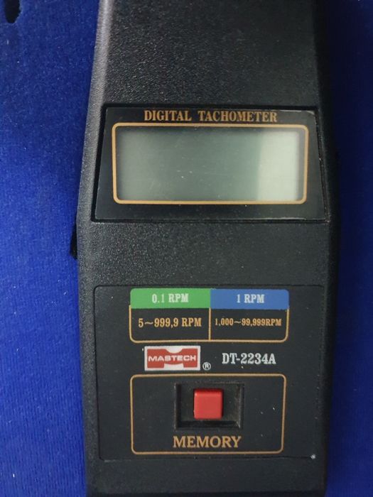 Tacómetro digital Mastech