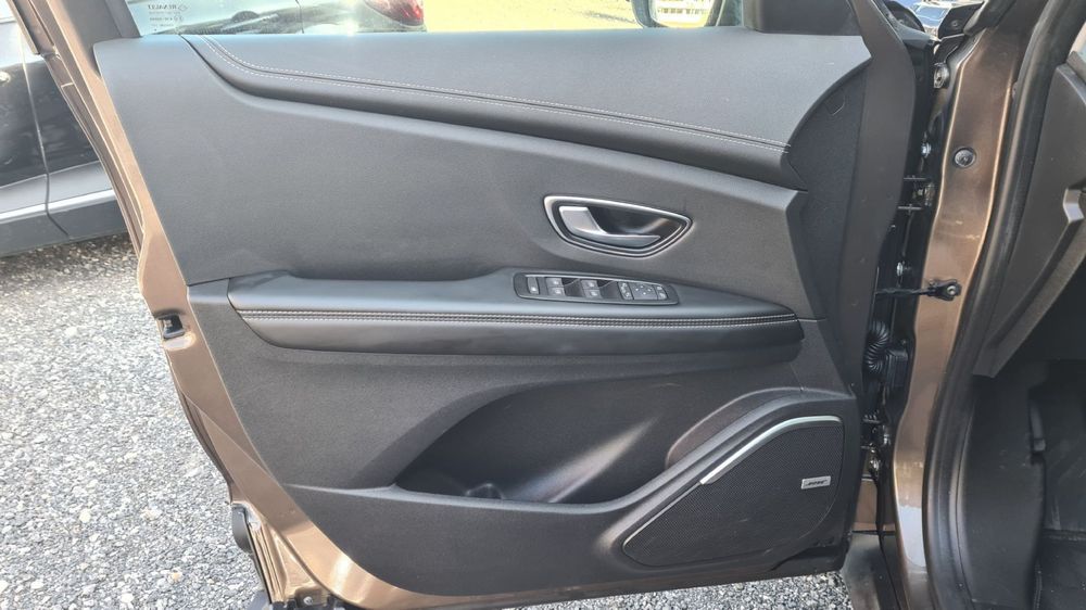Renault Grand Scénic dCi 110 EDC Paris