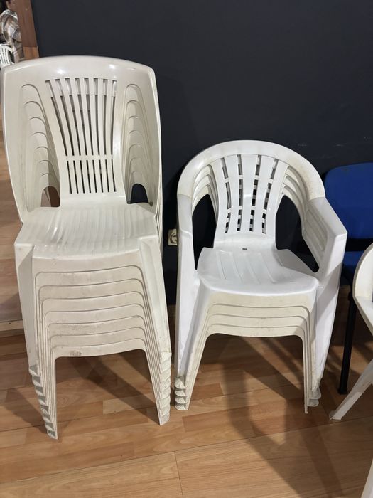 Cadeiras de plastico64750862026242120