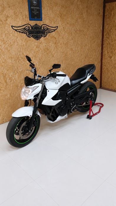 Yamaha xj 6 n naked