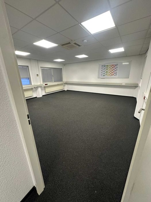 Biurowiec KONTENEROWY kontener biurowy 270m2 - MONTAŻ u klienta