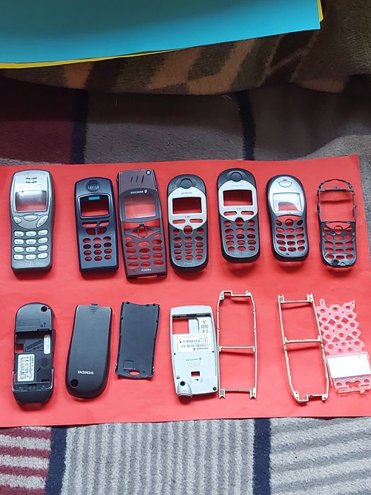 Elektronika Stare obudowy i inne do telefonów komórkowych 14sztuk