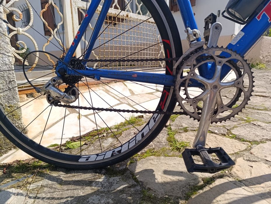 Bicicleta de Estrada Clássica – Trek 2500 Alpha SL