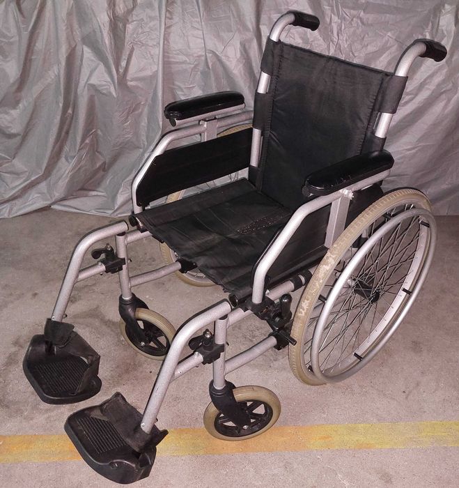 Cadeira de rodas - manual