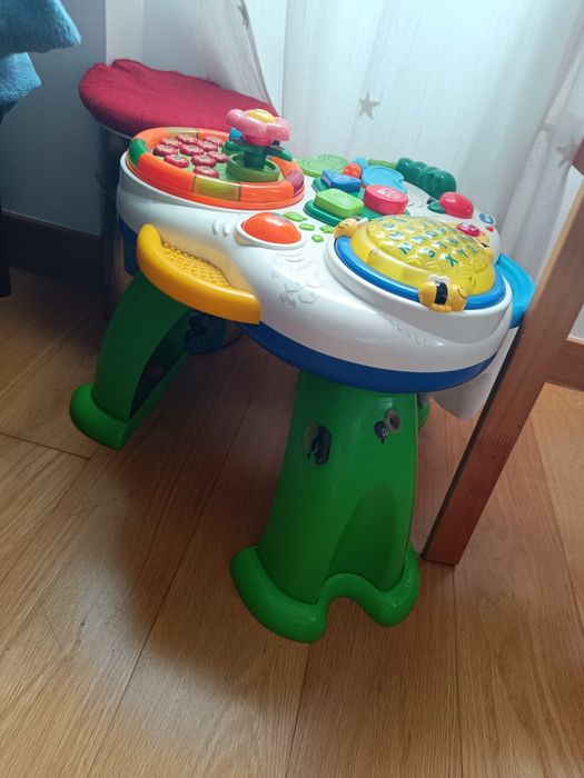 Mesa atividades Chicco