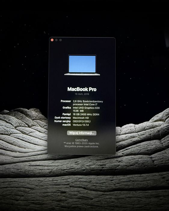 MacBook 15 i7 /16GB/ 500GB SSD/ Retina/ TouchBar - Bardzo Dobry Stan