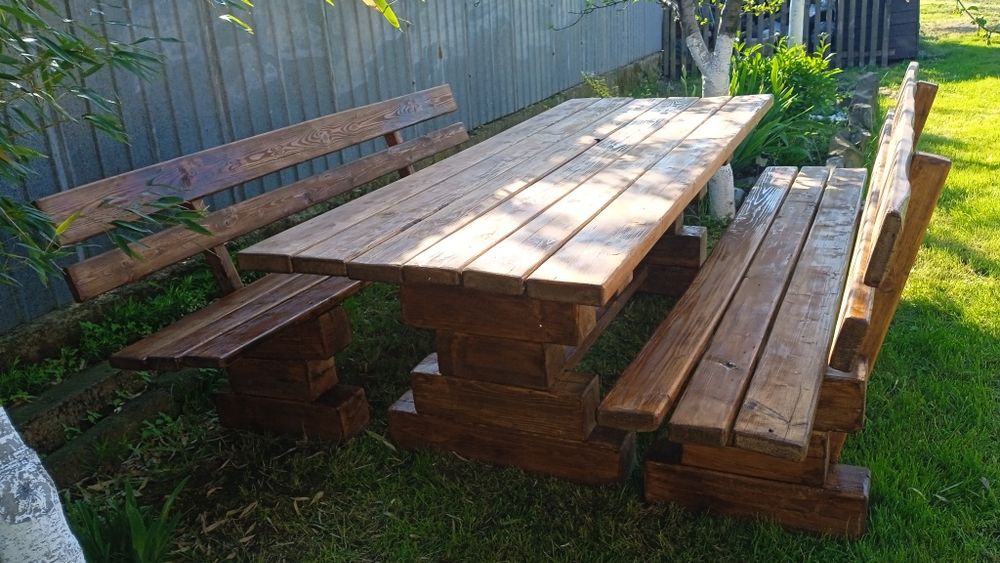 Садова мебель стіл,лавки.