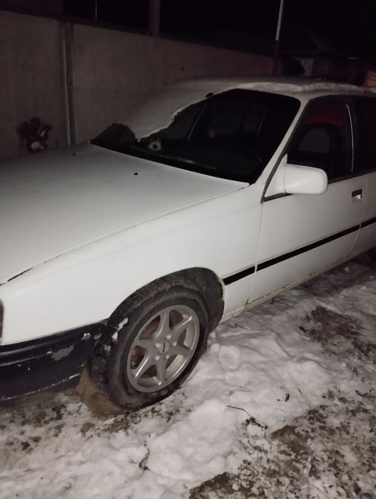 Опель омега а.2.0 г/б.