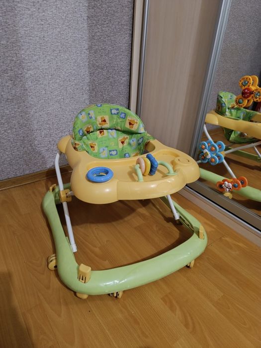 Ходунки для дітей